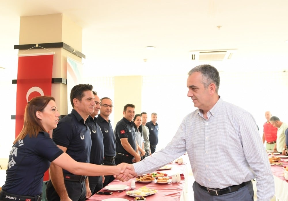 Başkan Esen, zabıta personeliyle bir araya geldi 