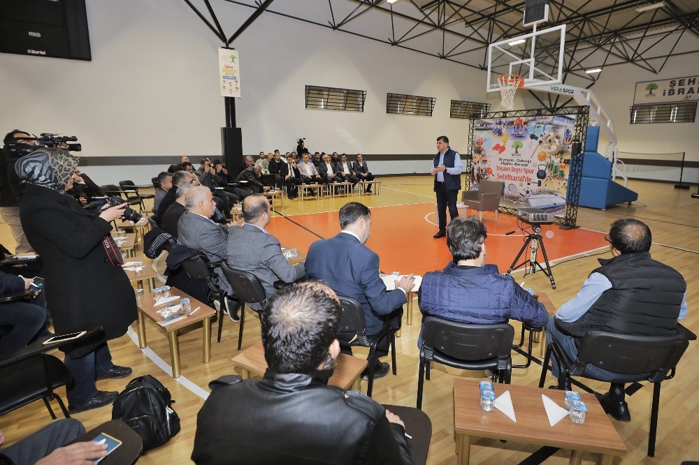 Başkan Fadıloğlu’ndan spor muhabirleri ve yazarlarına teşekkür 