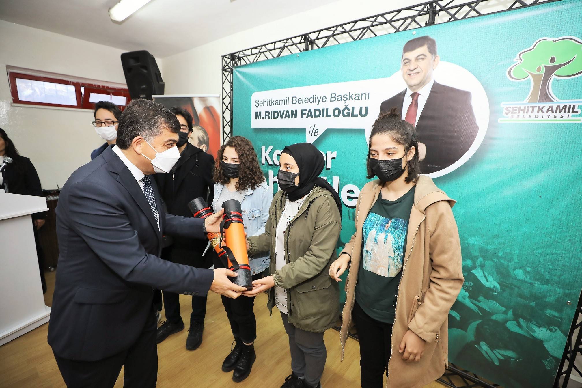 Başkan Fadıoğlu, Fen Lisesi öğrencileriyle bir araya geldi