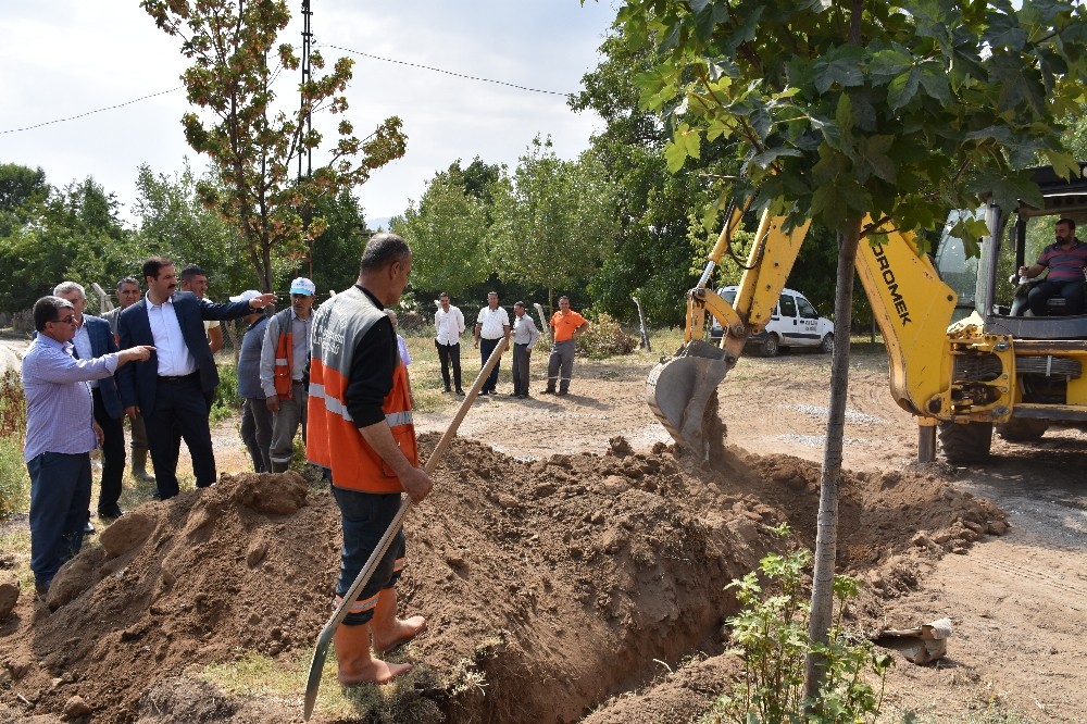 Başkan Geylani, içme suyu çalışmalarını inceledi 