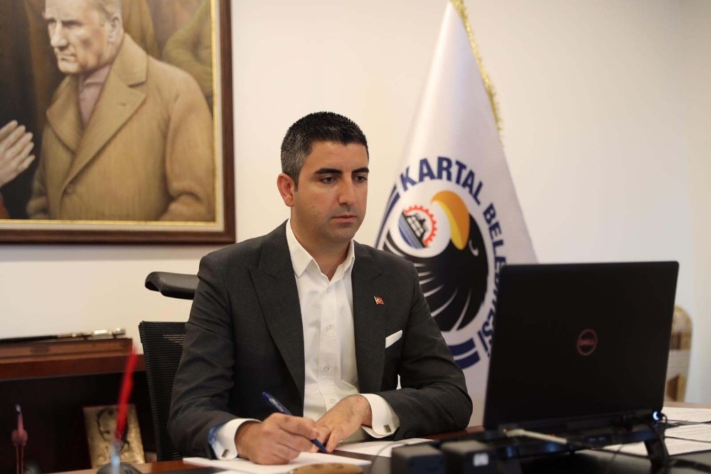 Başkan Gökhan Yüksel, canlı yayında Kartallılara seslendi 