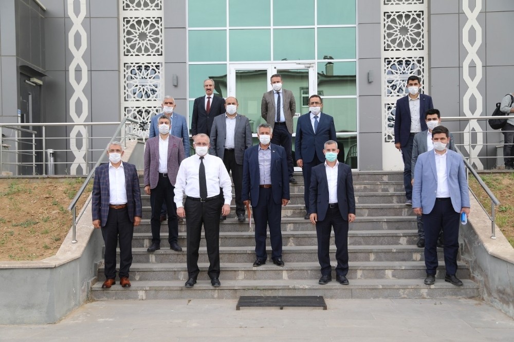 Başkan Güder: “Battalgazi için yapılacak yatırımlar konuşuldu” 