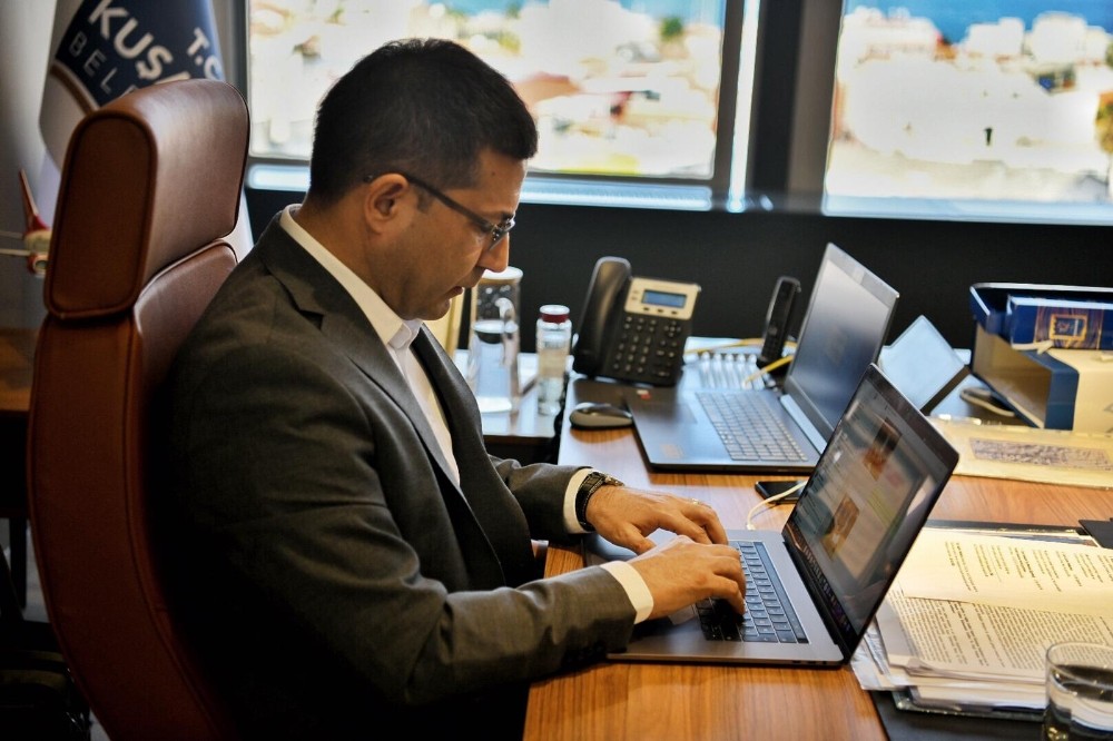 Başkan Günel, çalışmalar ve önlemlerle ilgili dijital toplantı yaptı 