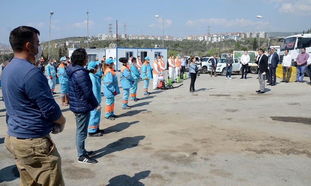 Başkan Günel’den temizlik işçilerine moral ziyareti 