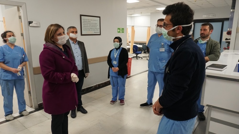 Başkan Hürriyet koronavirüs çalışmalarını sahadan yönetiyor 