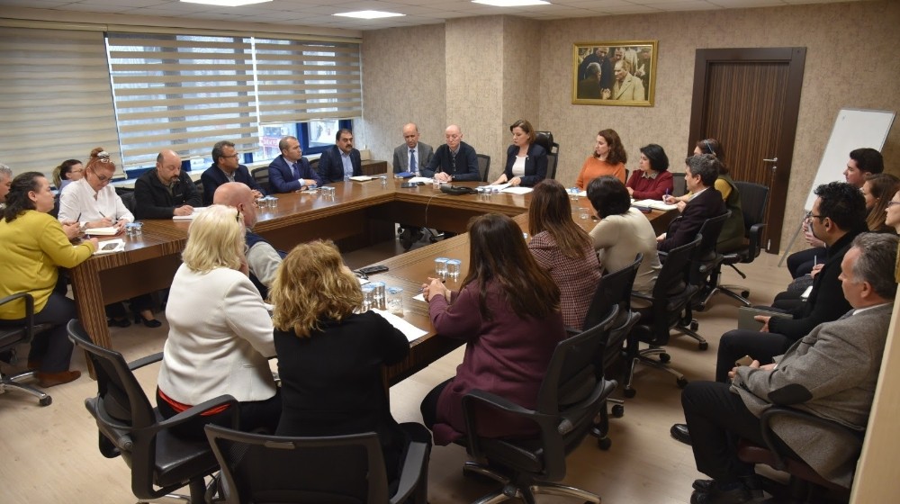 Başkan Hürriyet’ten Korona toplantısı 