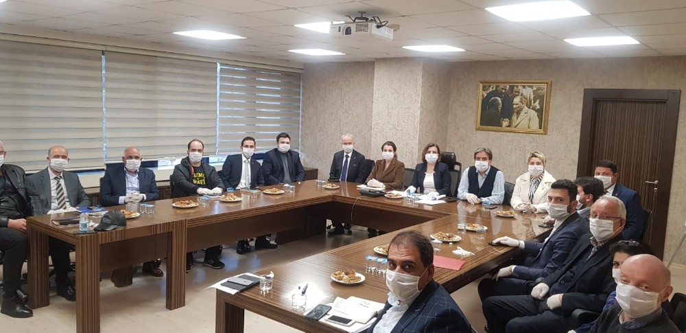 Başkan Hürriyet’ten siyasi partilerle korona virüs zirvesi 