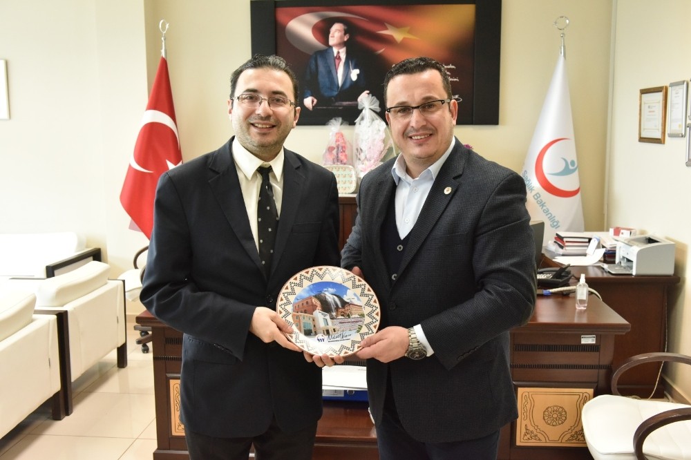 Başkan Kanar, doktorların Tıp Bayramını kutladı 