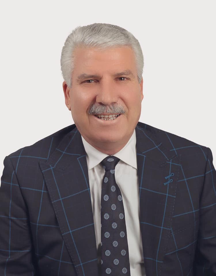 Başkan Karamehmetoğlu’ndan Milli Dayanışma Kampanyasına üç maaşla destek 