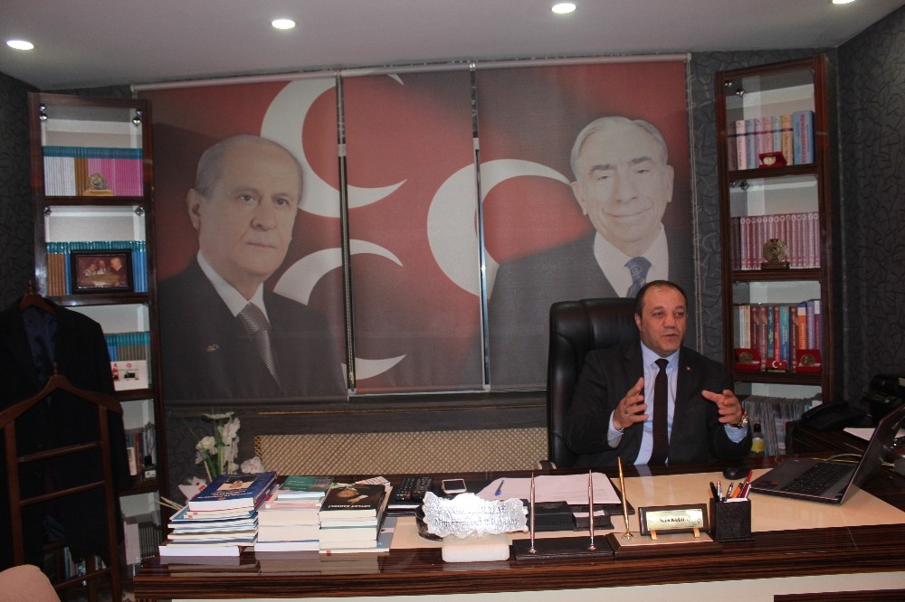 Başkan Karataş’tan gençlere evde kal çağrısı 