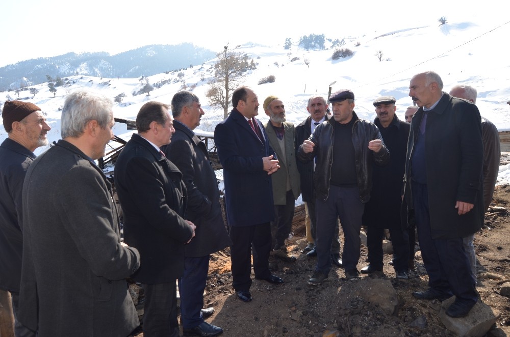 Başkan Karataş’tan Oltu ilçesine geçmiş olsun ziyareti 
