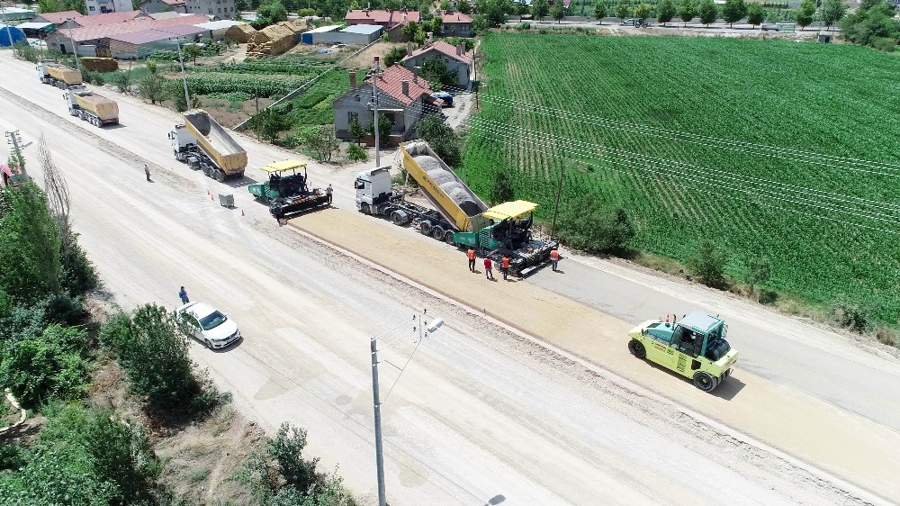 Başkan Kavuş: “Asfalt sorunu meram için en kısa zamanda tarih olacak” 