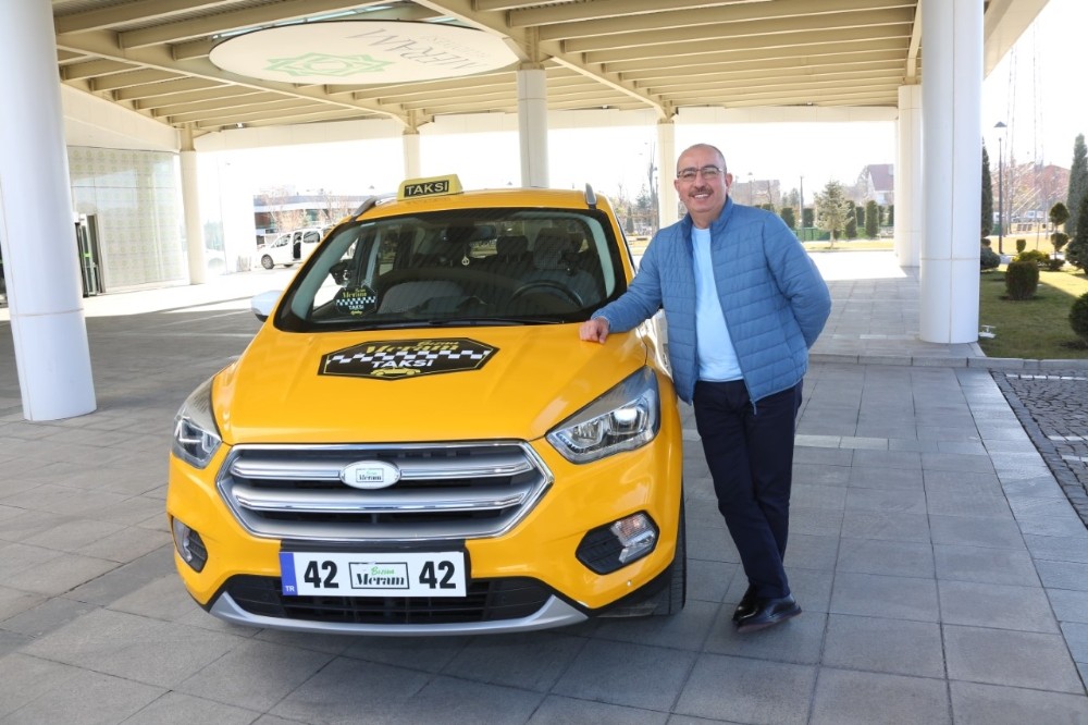 Başkan Kavuş ‘Bizim Meram Taksi’ ile Meram yollarında 