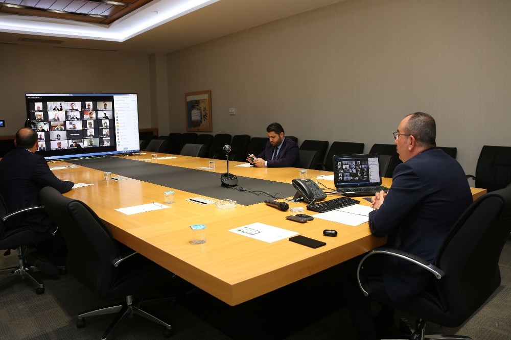 Başkan Kavuş, Korona virüs tedbirlerini video konferansla meclis üyelerine anlattı 