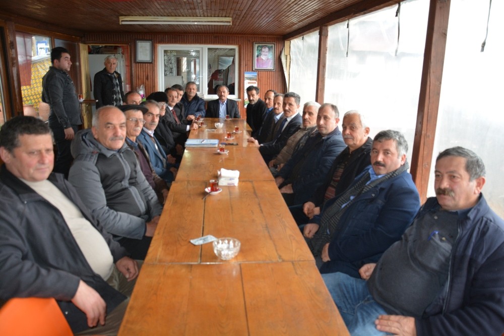 Başkan Kaya, muhtarların taleplerini dinledi 