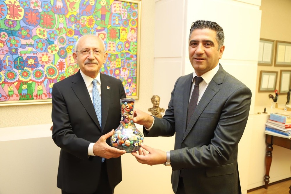 Başkan Kayalar, Kılıçdaroğlu’nu ziyaret etti 