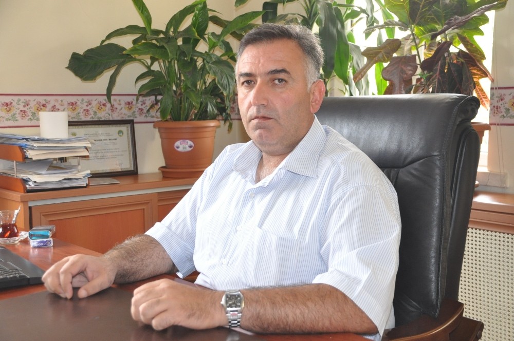 Başkan Kayan: “Kurbanlık alırken damızlık ve gebe hayvanlar kesilmesin” 