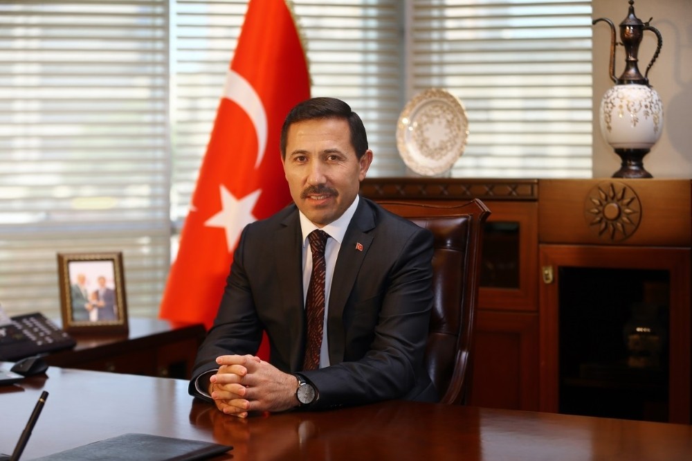 Başkan Kılca: “Temel önceliğimiz nitelikli insan gücünün yetişmesine katkı sunmaktır” 