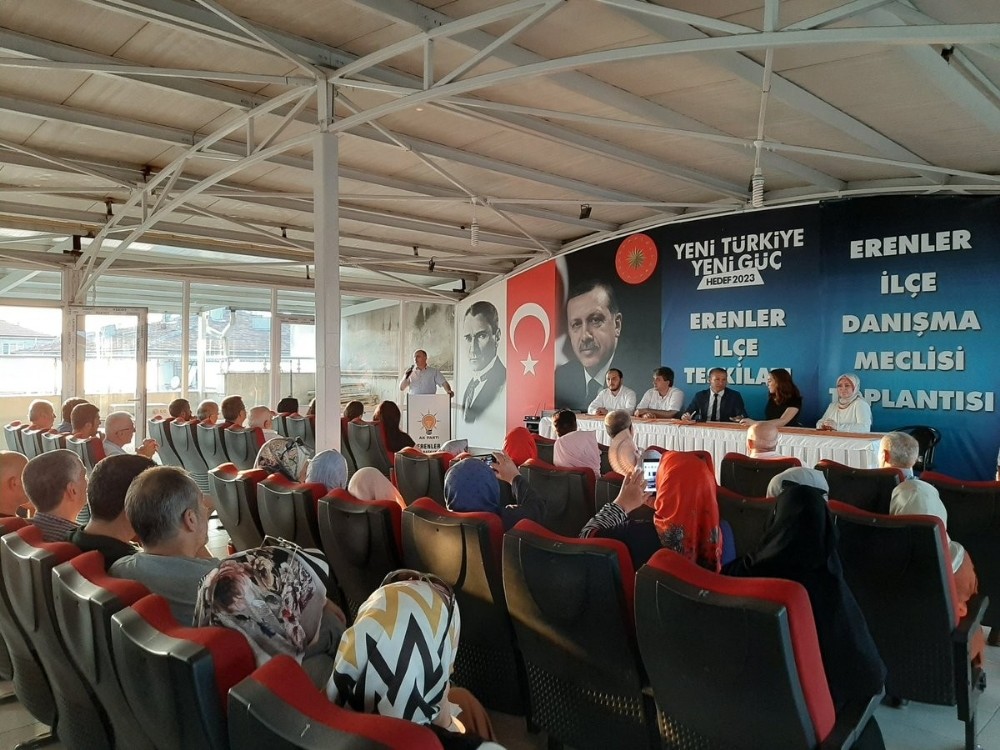 Başkan Kılıç, AK Parti Erenler İlçe Danışma meclisine katıldı 