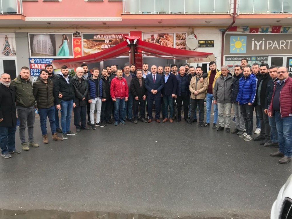 Başkan Kılıç berber esnafı ile bir araya geldi 