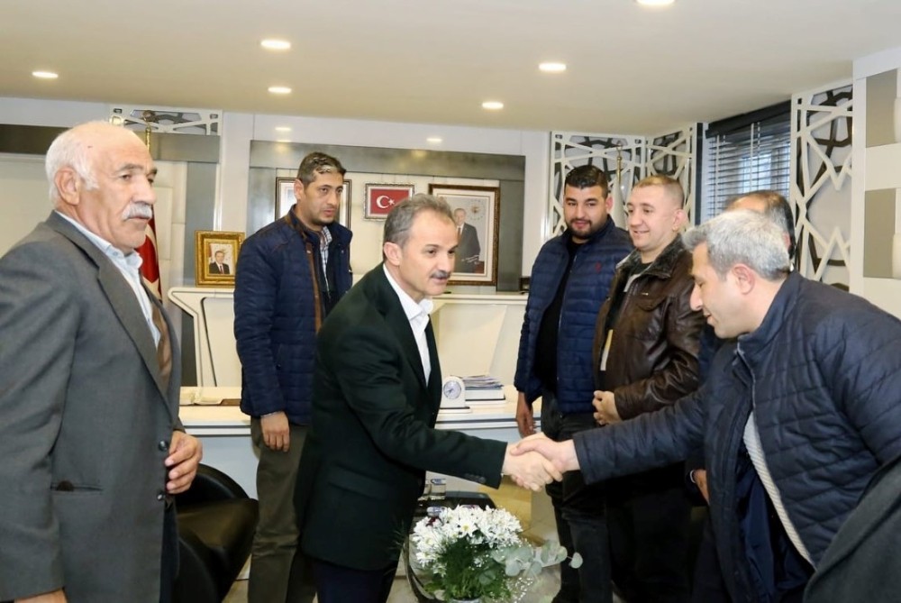 Başkan Kılınç, vatandaşları ve STK temsilcilerini ağırladı 