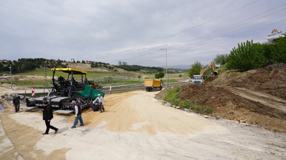 Başkan Kılınç yol çalışmalarını inceledi 