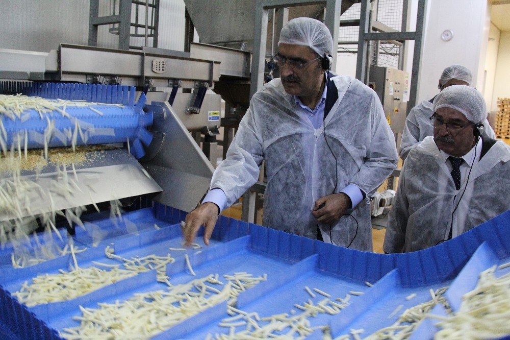 Başkan Konuk: “Bir tesis yapıldı, Konya Şeker patates üretimini 10 yılda 3’e katladı” 