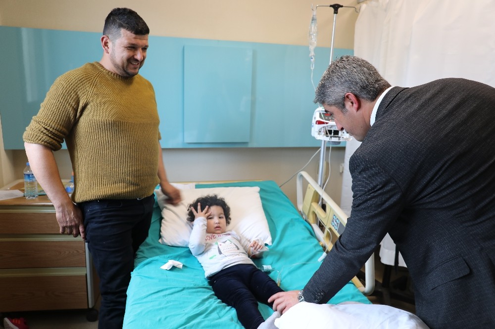 Başkan Oktay’dan hastanelere yeni yıl ziyareti 
