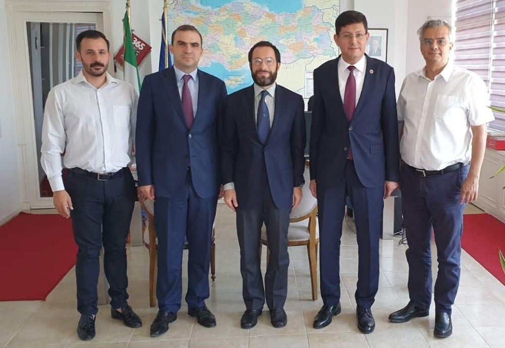 Başkan Özcan, İtalya Konsolosu Giorgia ile görüştü 