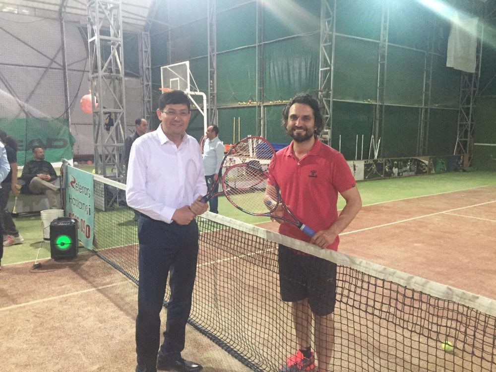 Başkan Özcan’dan spora destek 