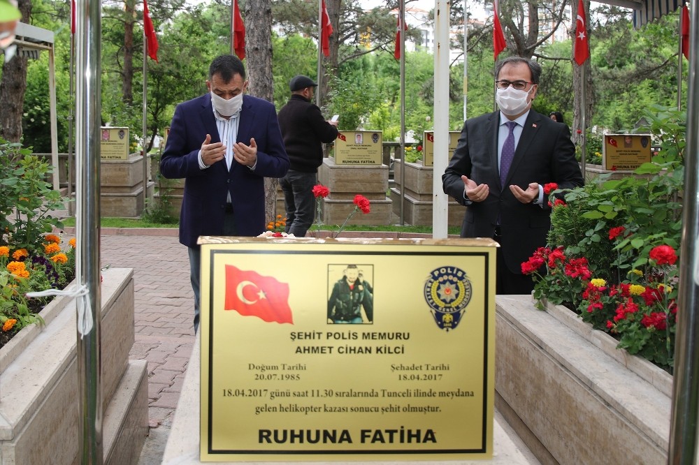 Başkan Özdoğan ve Kaymakam Sezen’den şehit ailelerine bayram ziyareti 