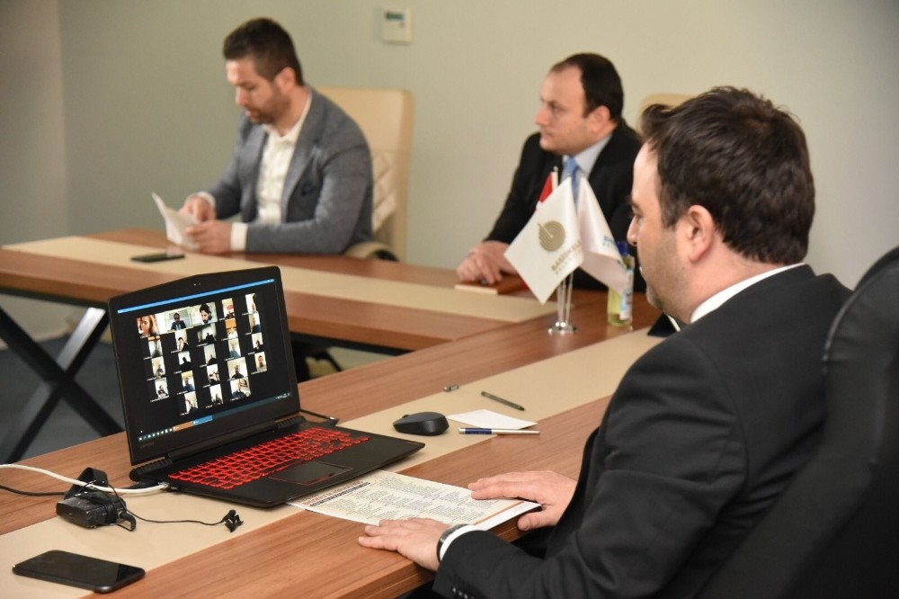 Başkan Özlü meclis üyeleriyle telekonferansla görüştü 