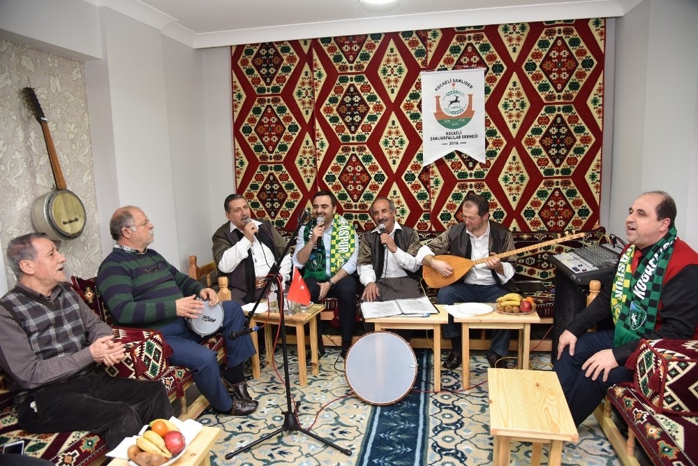 Başkan Özlü, Şanlıurfalılar’ın sıra gecesine katıldı 