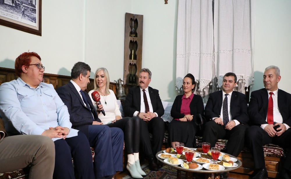 Başkan Palancıoğlu akşam oturmasında 2020 programını anlattı 