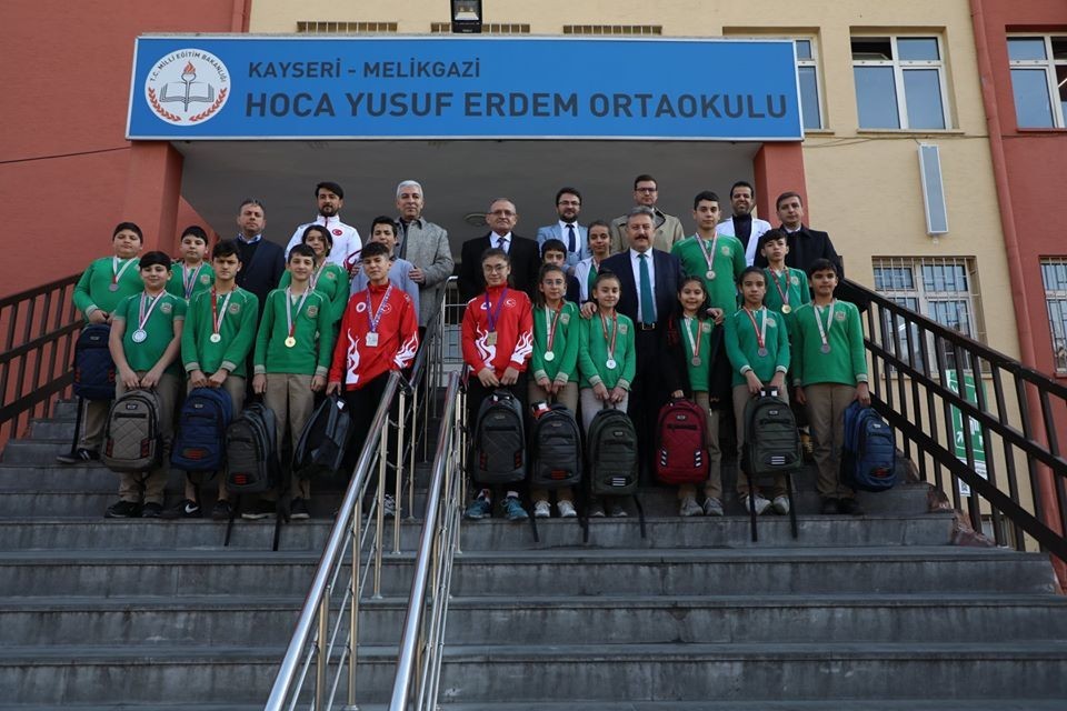 Başkan Palancıoğlu, başarılı sporcuları tebrik etti 