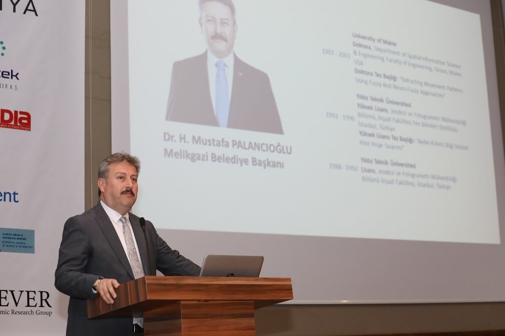 Başkan Palancıoğlu ’Dijital Dönüşüm Konferansı’na katıldı 
