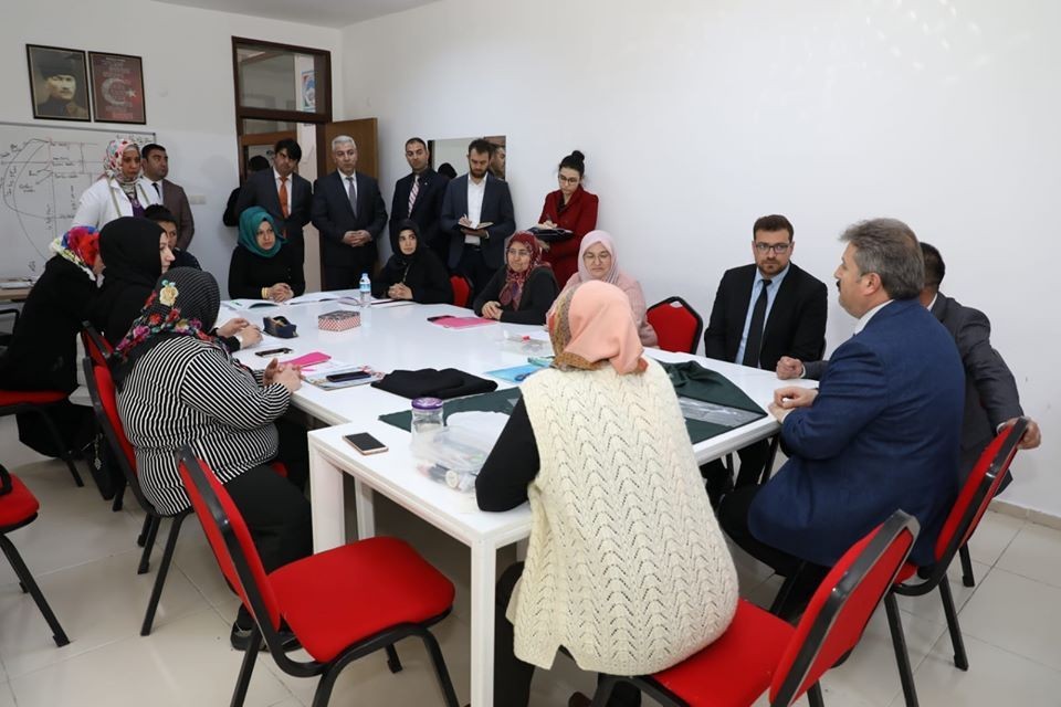 Başkan Palancıoğlu kadınları dinledi 