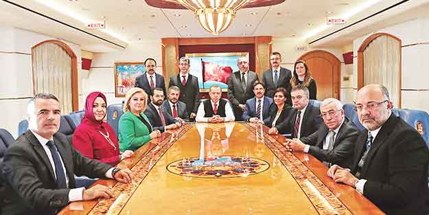 Başkan Paris dönüşü konuştu! AK Parti’de üç dönemden sonra istirahat