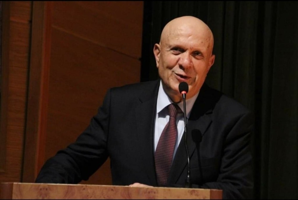 Başkan Pekmezci’ye Türk dünyasına hizmet ödülü 