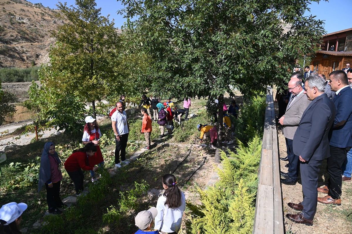 Başkan Pekyatırmacı’dan Sille Tabiat Okulu’na ziyaret