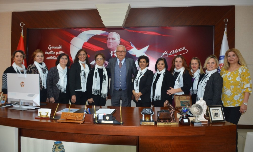 Başkan Posbıyık ziyaretçilerini ağırladı 