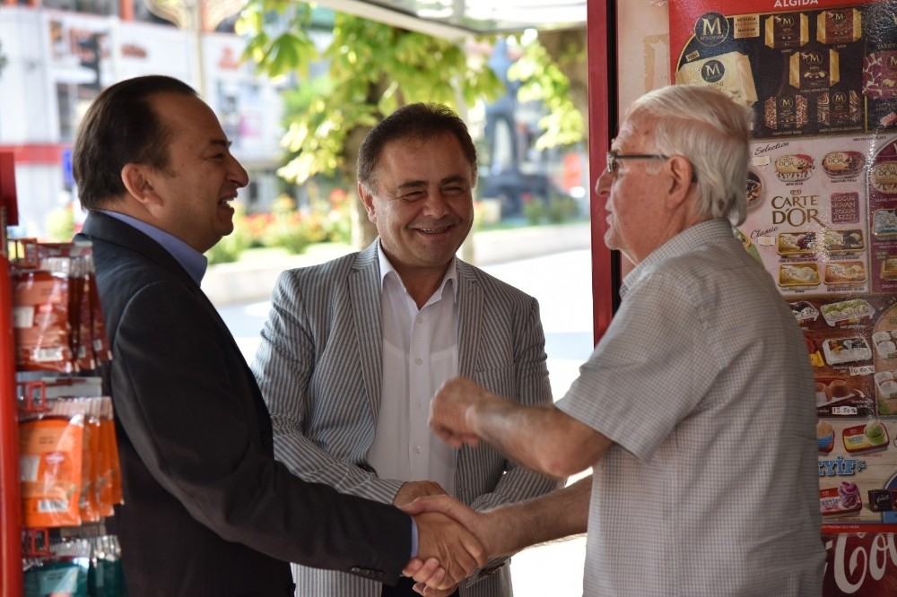 Başkan Şahin esnaf ve vatandaşlarla bir araya geldi 