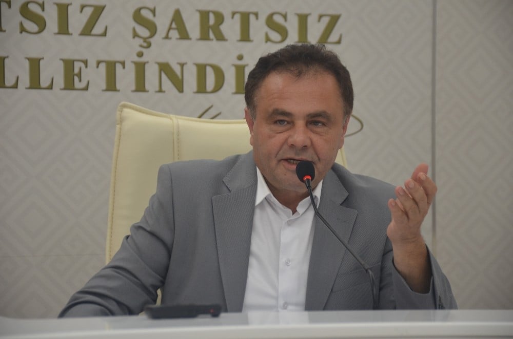 Başkan Şahin, Kaftancıoğlu’na verilen cezayı eleştirdi 