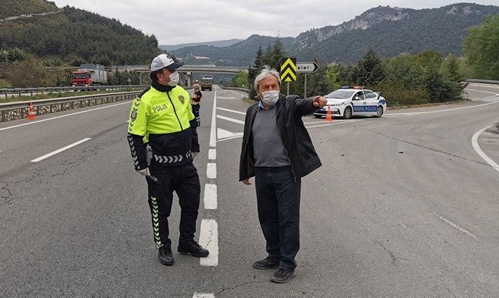 Başkan Şahin’den kontrol noktasından polis ve sağlıkçılara ziyaret 