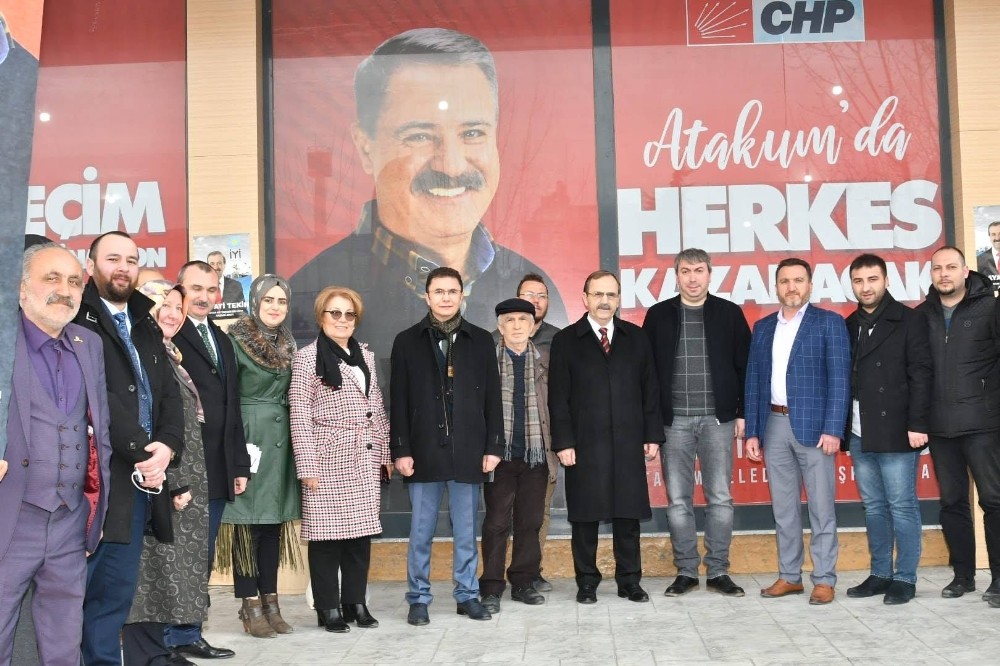 Başkan Şahin’den örnek siyaset 