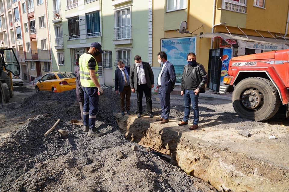 Başkan Sarıkurt çalışmaları yerinde inceledi 