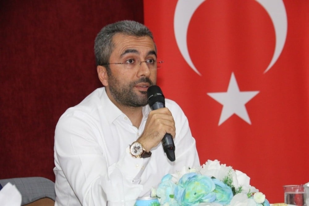 Başkan Say, AK Parti milletvekilleriyle istişare toplantısı düzenledi 