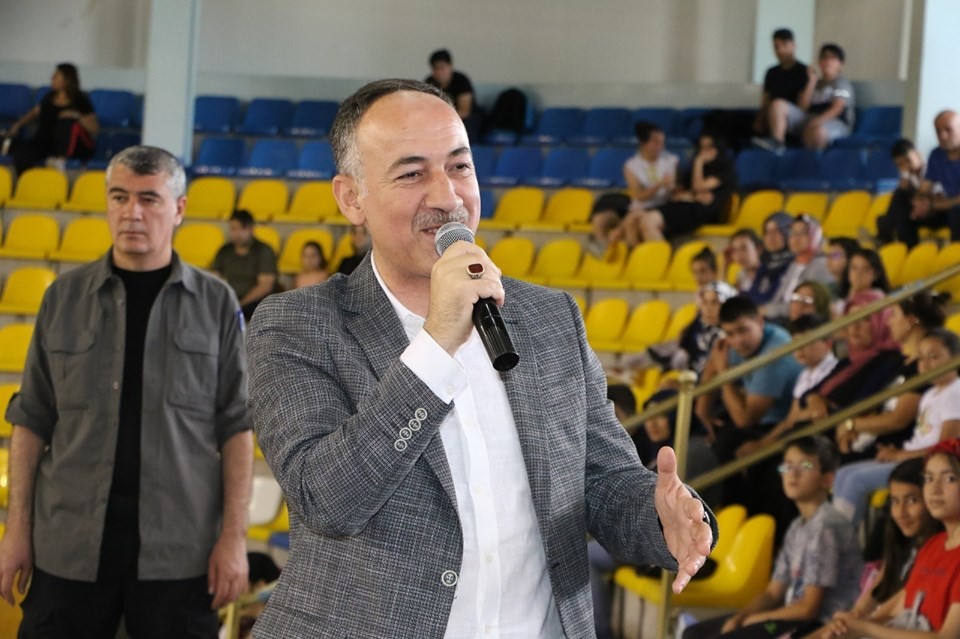 Başkan Saygılı: “Gençlerimiz, İstiklal Marşımızı uluslararası yarışmalarda okutacak” 