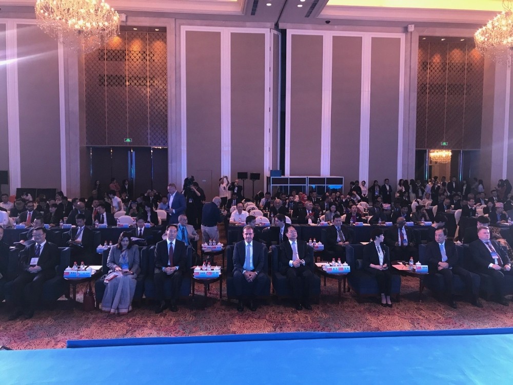 Başkan Seçer, Çin’de yatırımcıları Mersin’e yatırım yapmaya çağırdı 