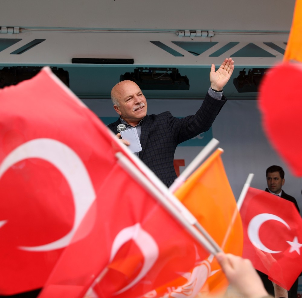 Başkan Sekmen’e Horasan, Karayazı ve Hınıs’ta da sevgi seli 